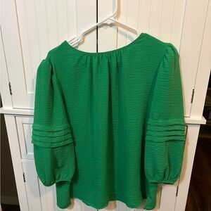 Vince Camuto Emerald Green Puff Sleeve Blouse 1X Business Casual Minimalist